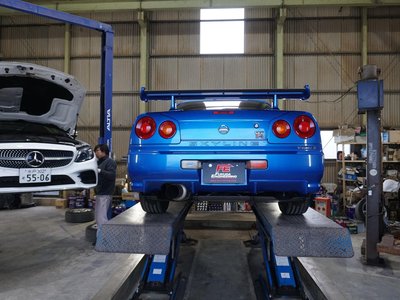 NISSAN SKYLINE GT-R - 9