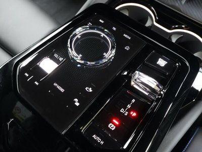 صورة مصغرة 18 لـ 2025 BMW 5 SERIES TOURING