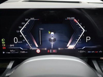 صورة مصغرة 39 لـ 2025 BMW 5 SERIES TOURING