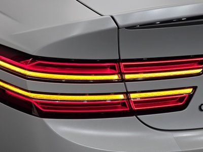 GENESIS G80 (RG3) - 10