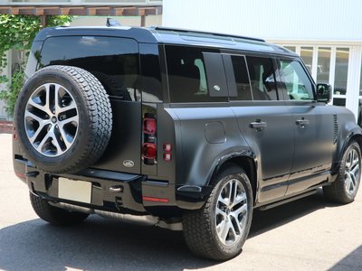 LAND ROVER DEFENDER - 5