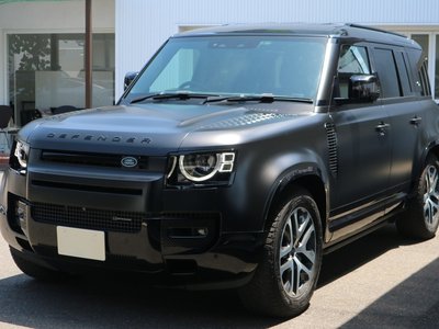 LAND ROVER DEFENDER - 2