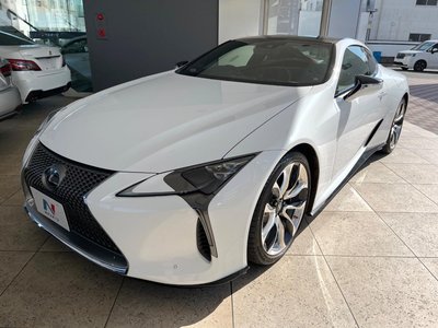 LEXUS LC - 10