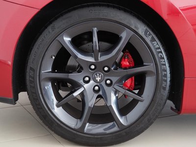 2015 Maserati GRANTURISMO — миниатюра 31