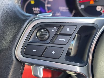 PORSCHE CAYENNE - 10