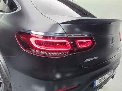 MERCEDES-BENZ GLC - 10