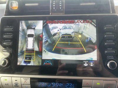 TOYOTA LAND CRUISER - 5