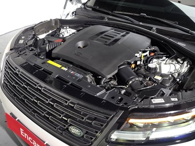 LAND ROVER RANGE ROVER VELAR - 7