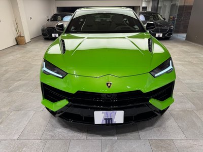 LAMBORGHINI URUS - 2