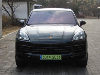 PORSCHE CAYENNE - 1