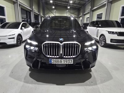 صورة 2 لـ 2025 BMW X7