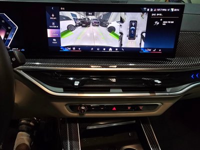 صورة 10 لـ 2025 BMW X7