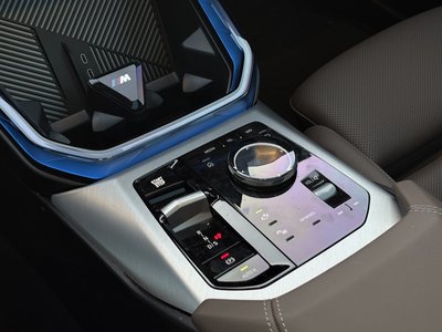 2025 BMW X3 — фото 9