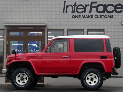 TOYOTA LAND CRUISER - 9