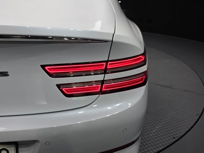 GENESIS G80 (RG3) - 10