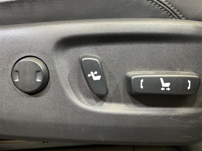 TOYOTA LAND CRUISER PRADO - 10