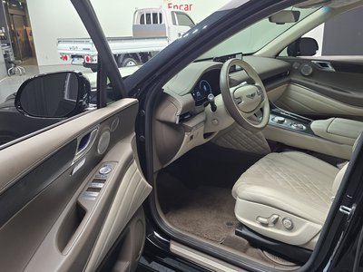 GENESIS GV80 - 10