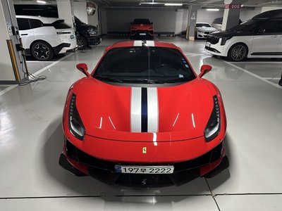 FERRARI 488 PISTA - 2