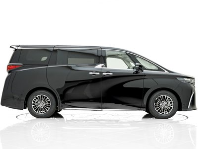 TOYOTA ALPHARD - 8
