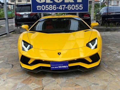 LAMBORGHINI AVENTADOR - 6