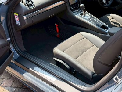 صورة مصغرة 58 لـ 2017 Porsche 718