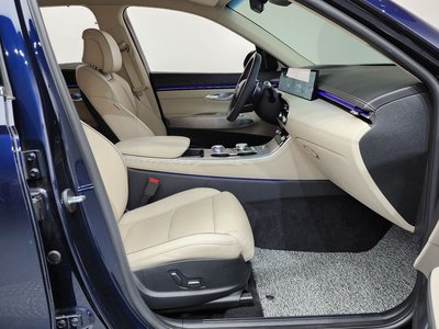 2024 Genesis GV70 — миниатюра 16