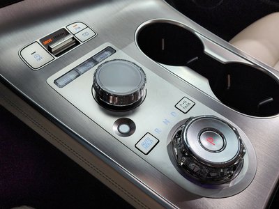2024 Genesis GV70 — миниатюра 12