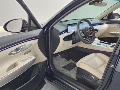 2024 Genesis GV70 — миниатюра 13