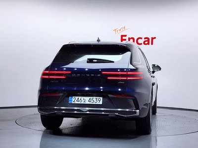 2024 Genesis GV70 photo 3