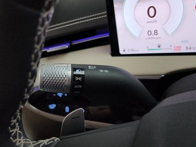 2024 Genesis GV70 — миниатюра 27