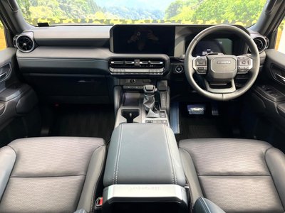 TOYOTA LAND CRUISER 250 - 2