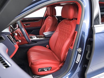 BENTLEY FLYING SPUR - 9