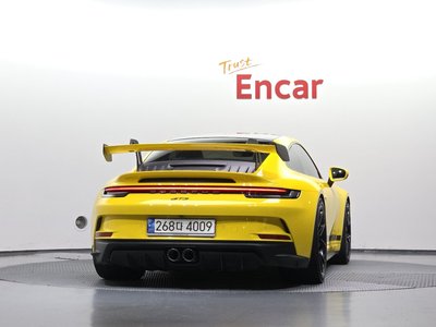 2022 Porsche 911 photo 3