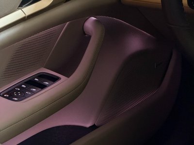 صورة مصغرة 17 لـ 2025 Porsche TAYCAN