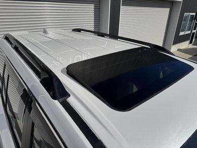 TOYOTA LAND CRUISER 300 - 2