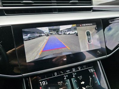 صورة مصغرة 17 لـ 2021 AUDI A8