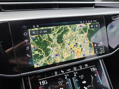 صورة مصغرة 16 لـ 2021 AUDI A8