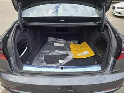 صورة 6 لـ 2021 AUDI A8