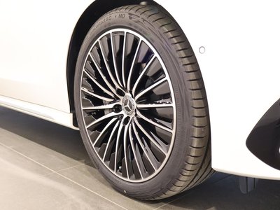 2026 Mercedes-BENZ E-CLASS 缩略图 16