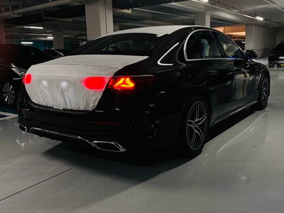 MERCEDES-BENZ E-CLASS - 3