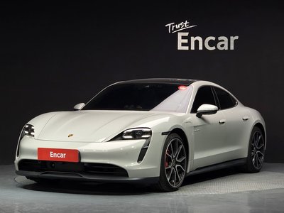 2024 Porsche TAYCAN 照片 1