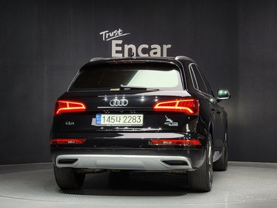 AUDI Q5 - 4