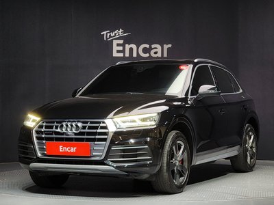 AUDI Q5 - 1