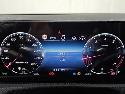 2025 Mercedes-BENZ CLA — миниатюра 11