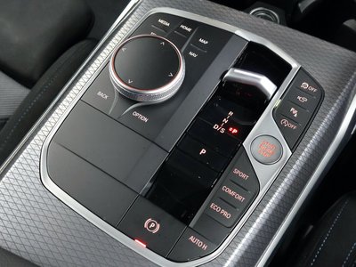 2025 BMW 3 SERIES TOURING — миниатюра 18