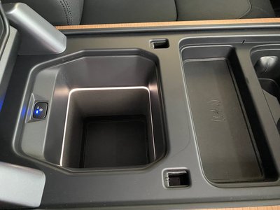 2022 LAND Rover DEFENDER 缩略图 52