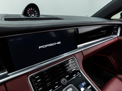 2018 Porsche PANAMERA — миниатюра 18