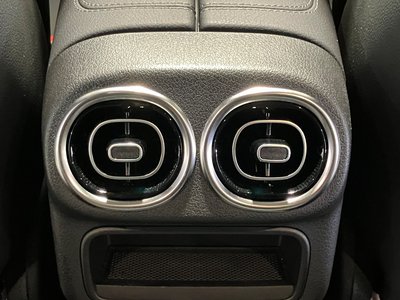 2024 Mercedes-BENZ GLC — миниатюра 31
