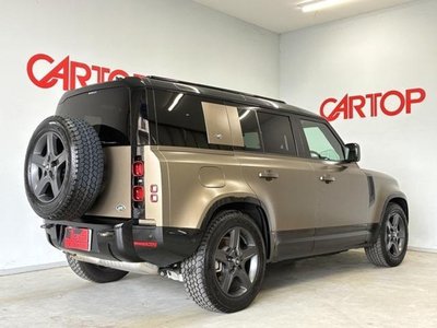 LAND ROVER DEFENDER - 4