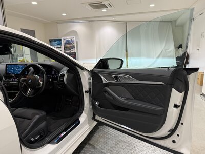 BMW M8 GRAN COUPE - 6